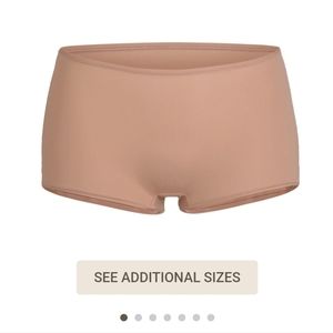 SKIMS fits everybody boy short pack of 2